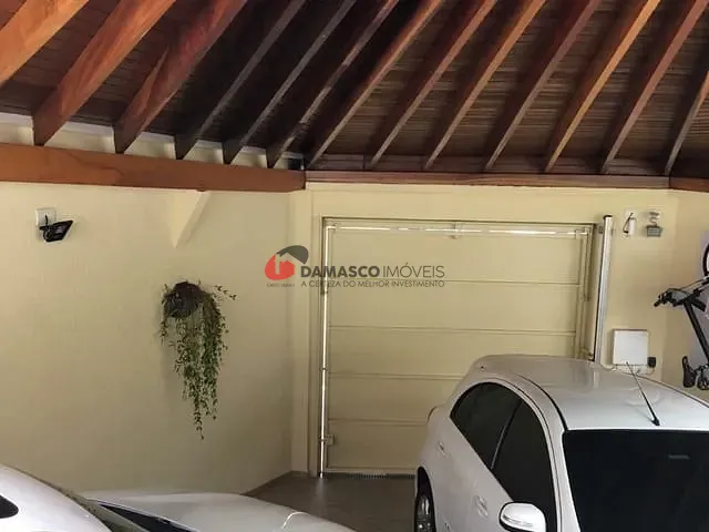 Casa com 180m² 2 quartos e 2 banheiros, à venda, no bairro Parque das Nações em Santo André