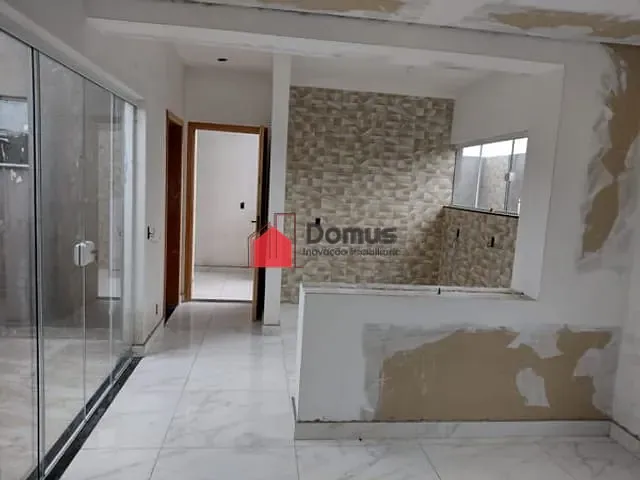 Casa à venda, no bairro Santana em Pindamonhangaba