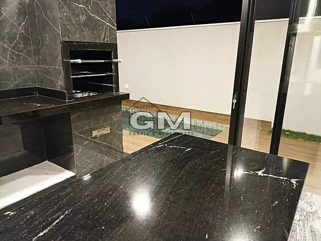 Casa com 300m² 3 quartos e 4 banheiros, à venda, no bairro Portal da Mata em Ribeirão Preto