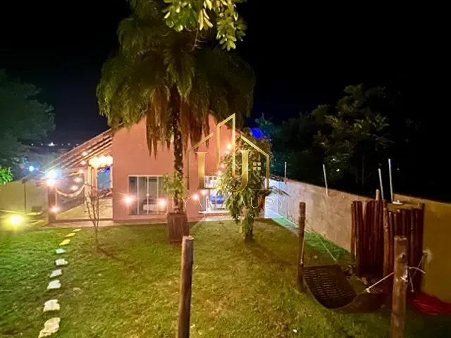 Casa com 600m² 4 quartos e 3 banheiros, à venda, no bairro Aldeia Velha em Chapada dos Guimarães