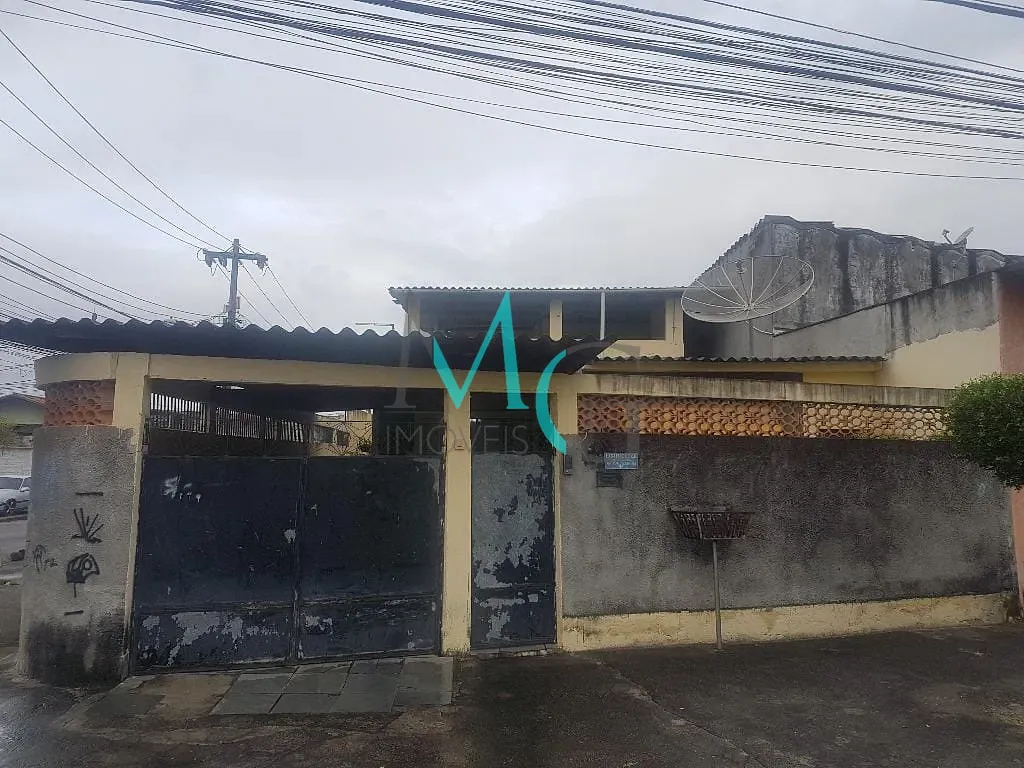 Casa, 4 quartos, 260 m² - Foto 1