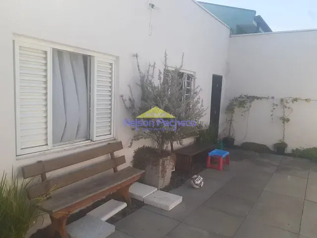Casa com 250m² 3 quartos e 1 banheiro, à venda, no bairro Nova Aparecida em Capivari