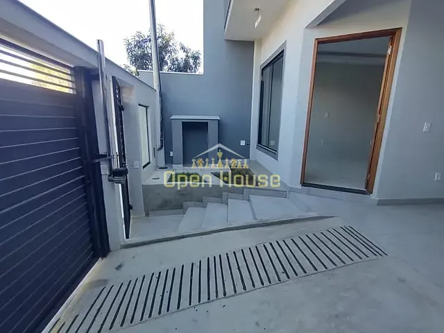 Casa 3 quartos e 3 banheiros, à venda, no bairro Roma em Volta Redonda