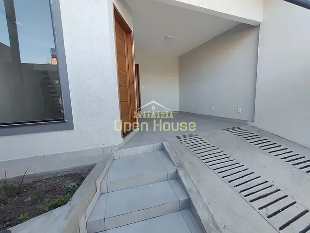 Casa 3 quartos e 3 banheiros, à venda, no bairro Roma em Volta Redonda