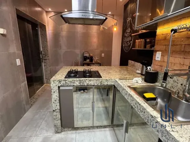 Casa 3 quartos e 2 banheiros, à venda, no bairro Parque do Contorno em Volta Redonda