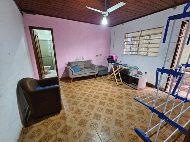 Foto do Casa - OPORTUNIDADE - 2 CASAS PARA VENDA - 1 CASA TÉRREA - 120m² ÁREA CONSTRUÍDA - CASA 1 - 2D+SL+CZ+WC+LAV -CASA 2 - 1D SUITE+SL+CZ+LAV -TERRENO 173m² -JD VF - SP | Rocha Marqueze Imóveis