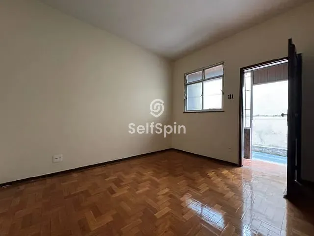 Casa 2 quartos e 1 banheiro, para alugar, no bairro Fonseca em Niterói