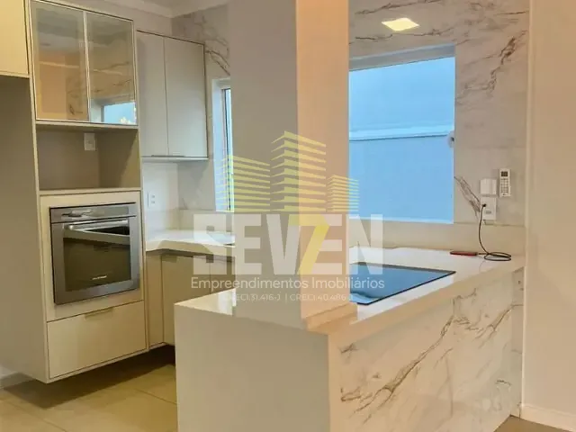 Casa com 360m² 3 quartos e 3 banheiros, à venda, no bairro Quinta Ranieri em Bauru
