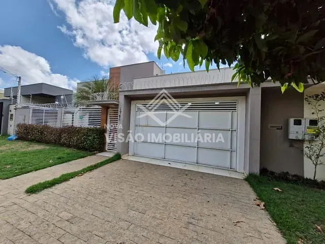 Casa 3 quartos e 2 banheiros, para alugar, no bairro Residencial Bella Suíça em Sinop