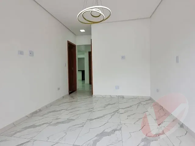 Casa com 100m² 2 quartos e 2 banheiros, à venda, no bairro Caiçara em Praia Grande