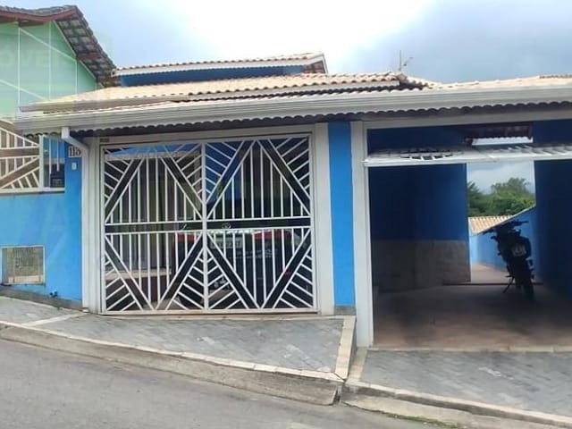 Casa 3 quartos e 1 banheiro, à venda, no bairro Cachoeira em Extrema