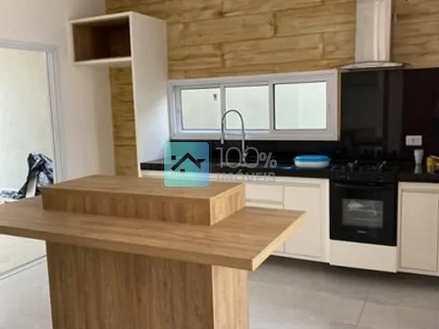 Casa com 300m² 3 quartos e 4 banheiros, à venda, no bairro Residencial Terras do Vale em Caçapava