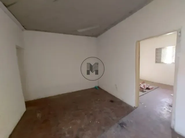 Casa com 70m² 2 quartos e 1 banheiro, à venda, no bairro Campo do Galvão em Guaratinguetá