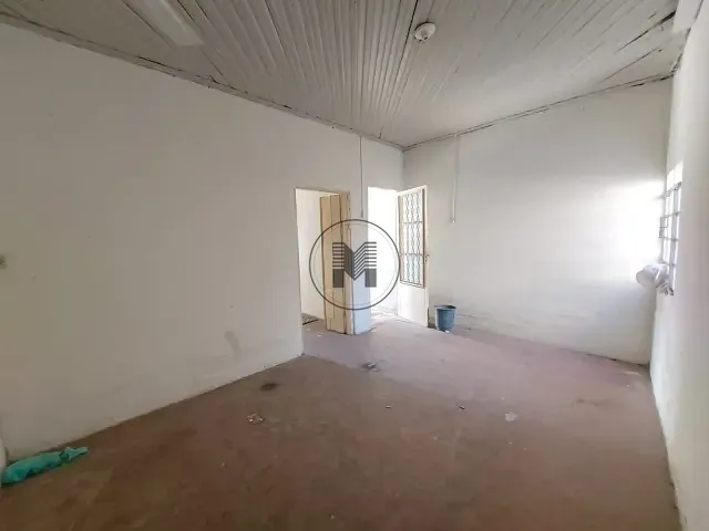 Casa com 70m² 2 quartos e 1 banheiro, à venda, no bairro Campo do Galvão em Guaratinguetá