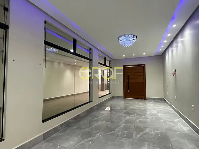 Casa 3 quartos e 2 banheiros, à venda, no bairro Jardim Califórnia em Formosa