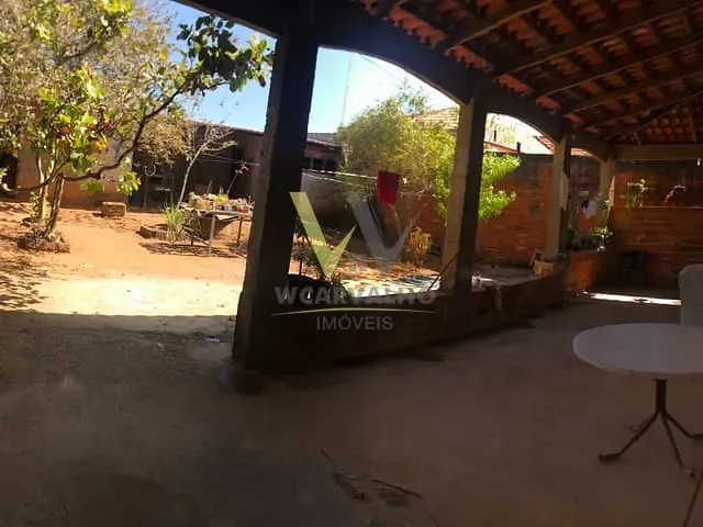 Casa com 300m², à venda, no bairro Jardim São Paulo em Anápolis