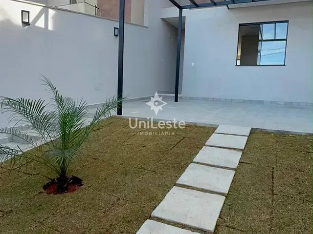 Casa 3 quartos e 3 banheiros, à venda, no bairro Santa Inês em Belo Horizonte