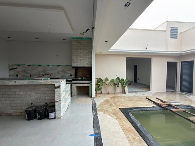 Casa com 360m² 4 quartos e 1 banheiro, à venda, no bairro Residencial Paris em Sinop