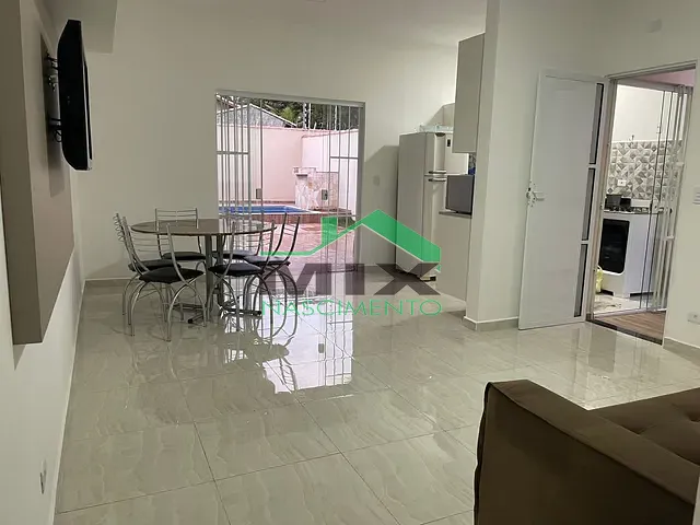 Casa com 183m² 2 quartos e 2 banheiros, à venda, no bairro Luíza Mar Mirim em Itanhaém