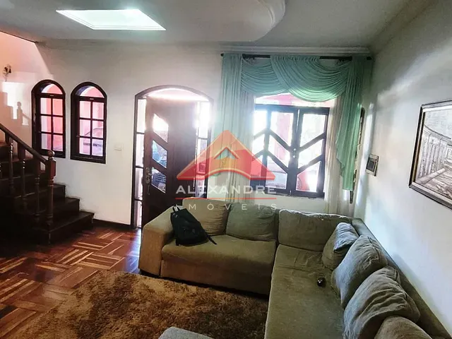 Casa com 160m² 5 quartos e 1 banheiro, à venda, no bairro Residencial Planalto em São José dos Campos