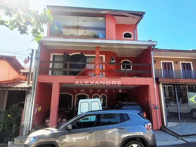 Casa com 160m² 5 quartos e 1 banheiro, à venda, no bairro Residencial Planalto em São José dos Campos