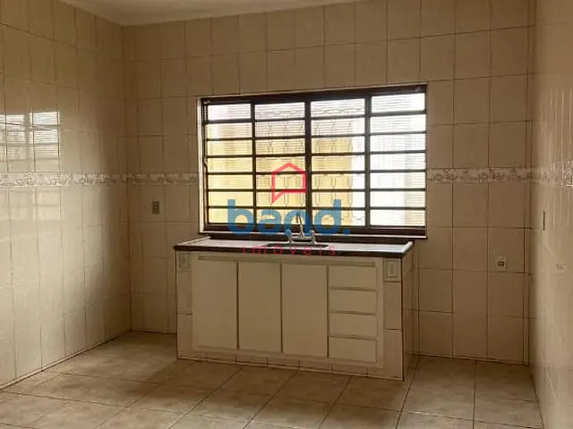 Casa com 200m² 3 quartos e 3 banheiros, à venda, no bairro Cidade Jardim em Porto Feliz