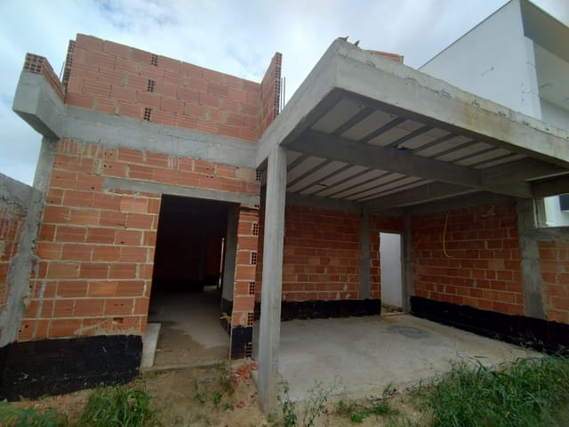 Casa com 200m² 3 quartos e 3 banheiros, à venda, no bairro Parque Novo Jockey em Campos dos Goytacazes