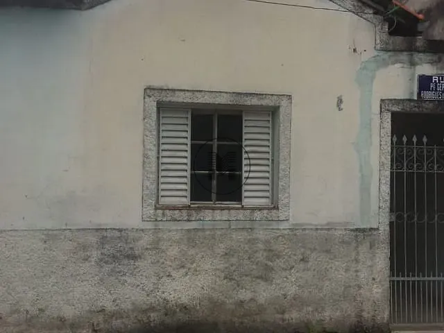 Casa com 118m² 2 quartos e 1 banheiro, à venda, no bairro Campo do Galvão em Guaratinguetá