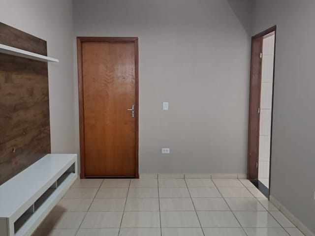 Foto do Casa - Casa à venda, Jardim do Leste, Londrina, PR | Imobiliária Itapuã S/C LTDA