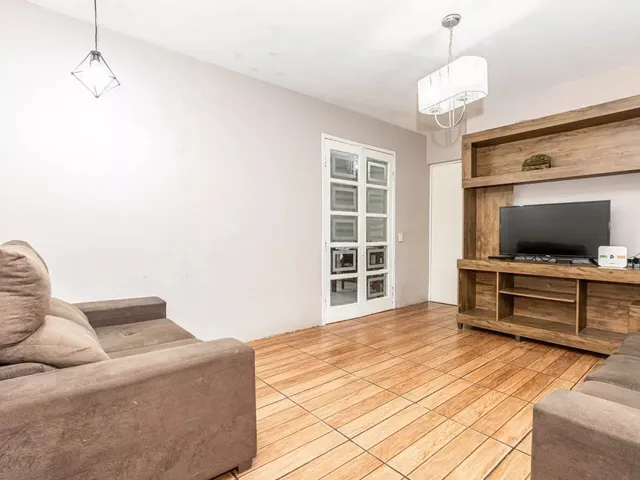 Casa com 151m², à venda, no bairro Santa Felicidade em Curitiba