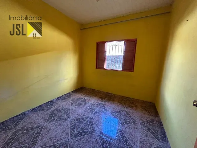 Casa com 250m² 3 quartos e 2 banheiros, à venda, no bairro Jardim Rafael em Caçapava