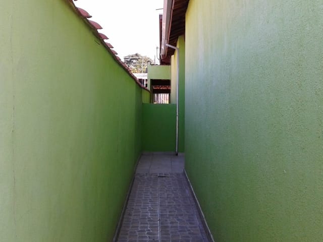 Casa com 100m² 2 quartos e 1 banheiro, à venda, no bairro Conjunto Residencial Araretama em Pindamonhangaba