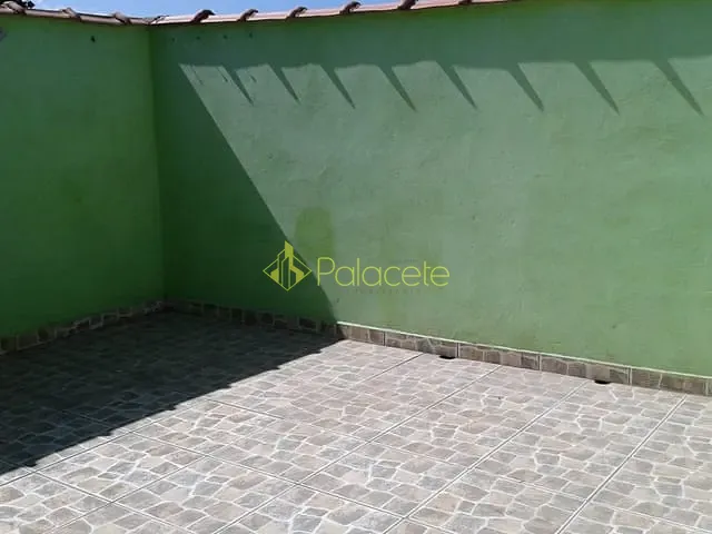 Casa com 100m² 2 quartos e 1 banheiro, à venda, no bairro Conjunto Residencial Araretama em Pindamonhangaba