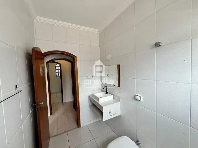 Casa com 246m² 2 quartos e 2 banheiros, para alugar, no bairro jardim santa clara/centro em Taubaté