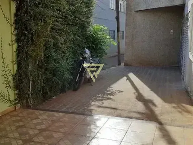 Casa com 121m² 3 quartos e 2 banheiros, à venda, no bairro Campos Elíseos em Ribeirão Preto