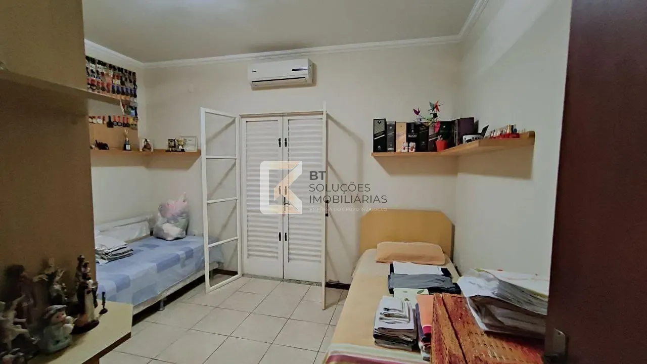 Casa, 3 quartos, 213 m² - Foto 11