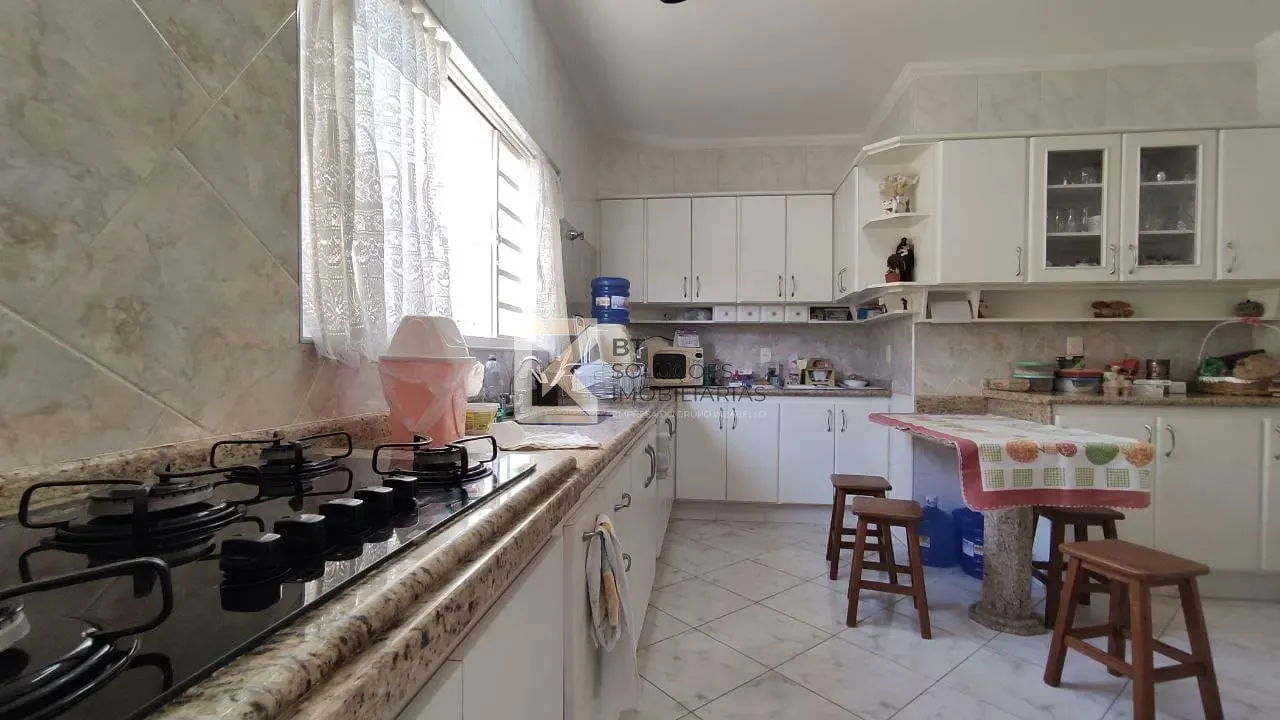 Casa, 3 quartos, 213 m² - Foto 7