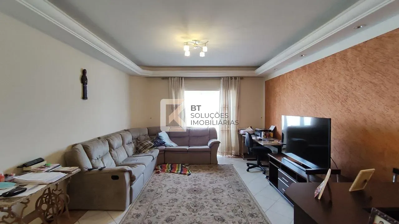 Casa, 3 quartos, 213 m² - Foto 3