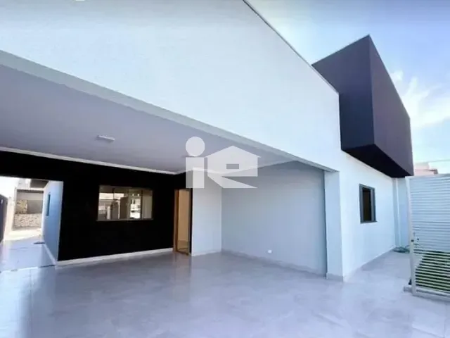 Casa com 318m² 3 quartos e 2 banheiros, à venda, no bairro Jardim Cidade Nova II em Rolândia