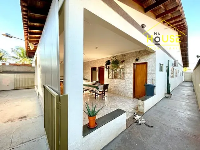 Casa com 521m² 3 quartos e 3 banheiros, à venda, no bairro Chácara Aviação em Votuporanga