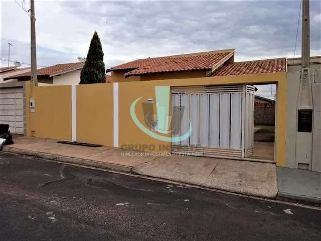 Casa com 200m² 3 quartos e 1 banheiro, à venda, no bairro JARDIM INDAIÁ em ARARAQUARA