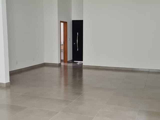 Casa com 318m² 3 quartos e 3 banheiros, à venda, no bairro Guedes em Tremembé