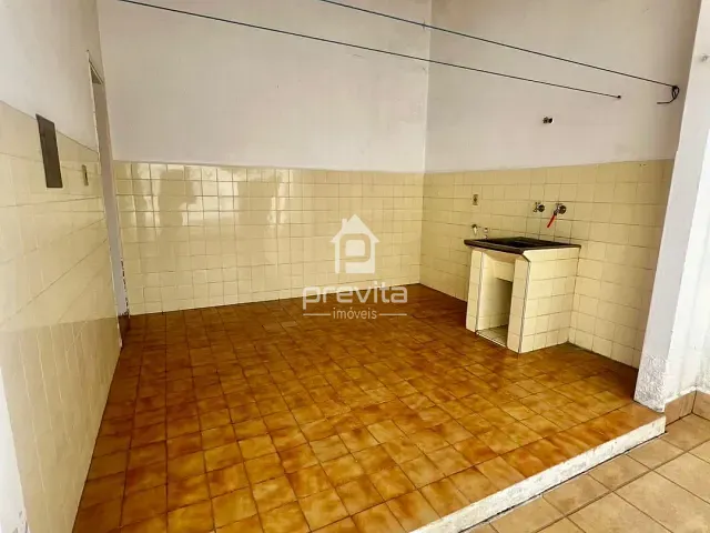 Casa 3 quartos e 1 banheiro, à venda ou para alugar, no bairro Jardim Independência em Taubaté
