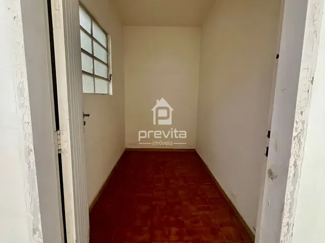 Casa 3 quartos e 1 banheiro, à venda ou para alugar, no bairro Jardim Independência em Taubaté