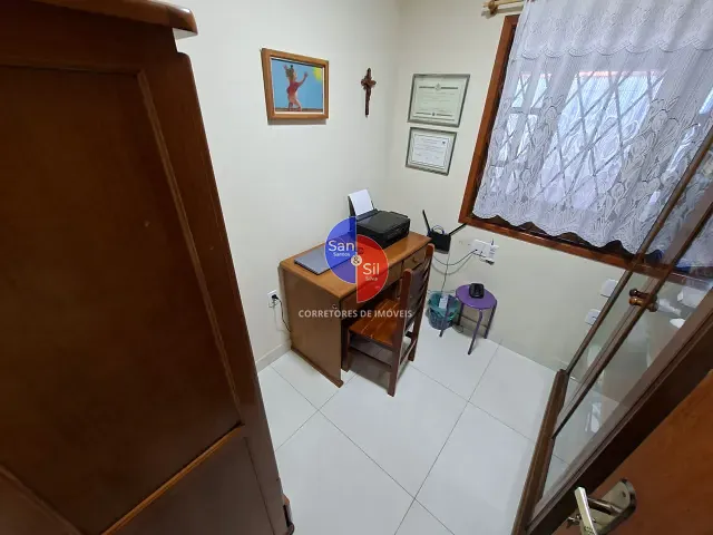 Casa com 1m² 5 quartos e 3 banheiros, à venda ou para alugar, no bairro Cantagalo em Guapimirim