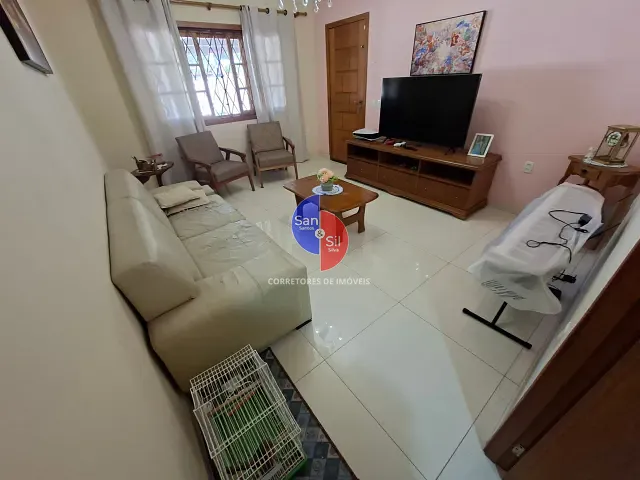 Casa com 1m² 5 quartos e 3 banheiros, à venda ou para alugar, no bairro Cantagalo em Guapimirim