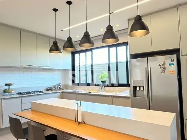 Casa com 450m², à venda, no bairro Residencial Estoril Premium em Bauru