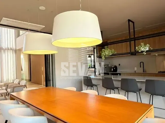 Casa com 450m², à venda, no bairro Residencial Estoril Premium em Bauru