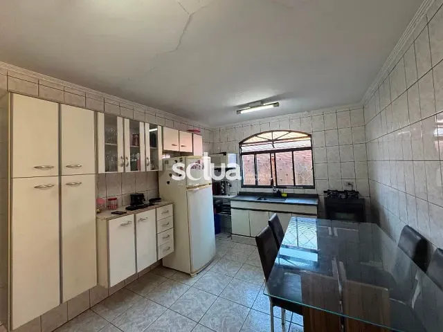 Casa com 200m² 2 quartos e 1 banheiro, à venda, no bairro Conjunto Habitacional Padre Anchieta em Campinas
