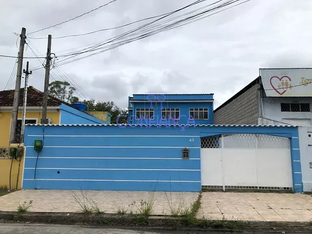 Casa com 150m² 3 quartos e 2 banheiros, à venda ou para alugar, no bairro Campo Grande em Rio de Janeiro